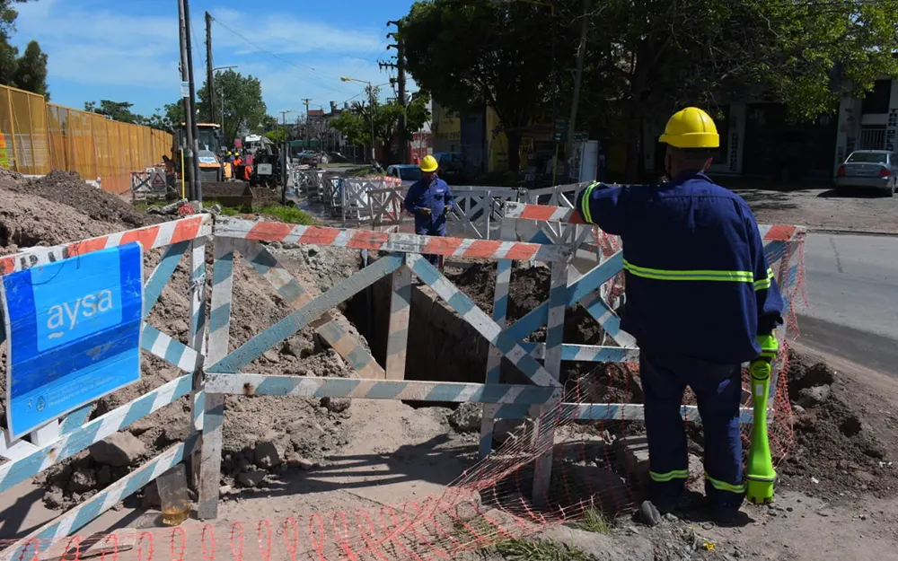 Reclamo del Municipio a AySA por obras paralizadas en el partido de Escobar