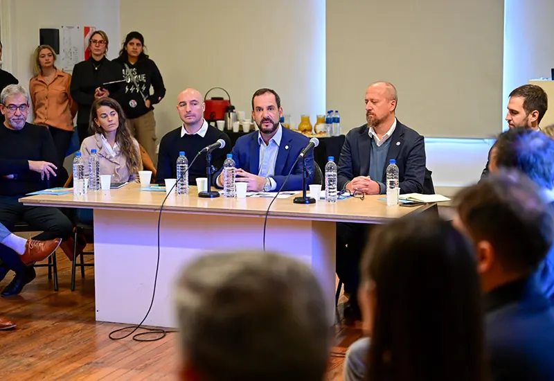 Sujarchuk encabezó la presentación de Expo Escobar 2024
