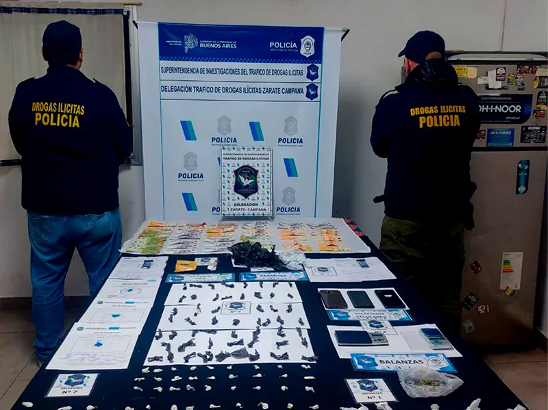 Marihuana, cocaína, dinero y teléfonos celulares incautados en los allanamientos