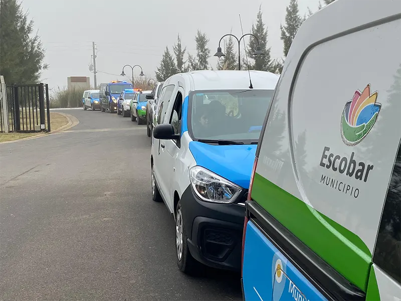 móviles de inspección en el barrio náutico