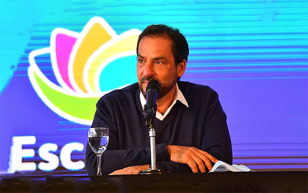 Sujarchuk aseguró que “la fisonomía del barrio El Cazador está garantizada”