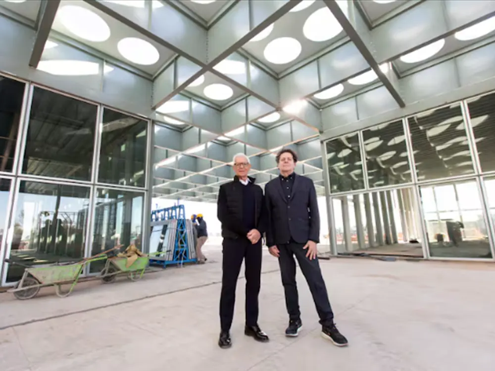Eduardo Costantini y el arquitecto español Juan Herreros