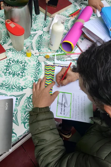 Libros infantiles hechos por los internos de campana