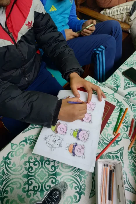 Libros infantiles hechos por los internos de campana
