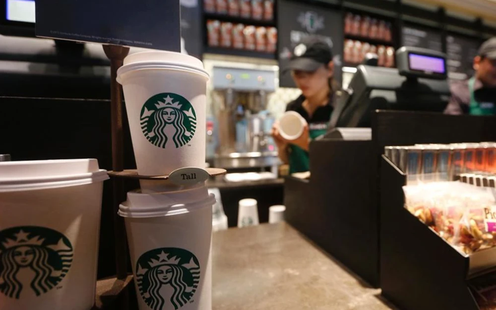 Qué pasó con el local de Starbucks que se iba a abrir en Escobar