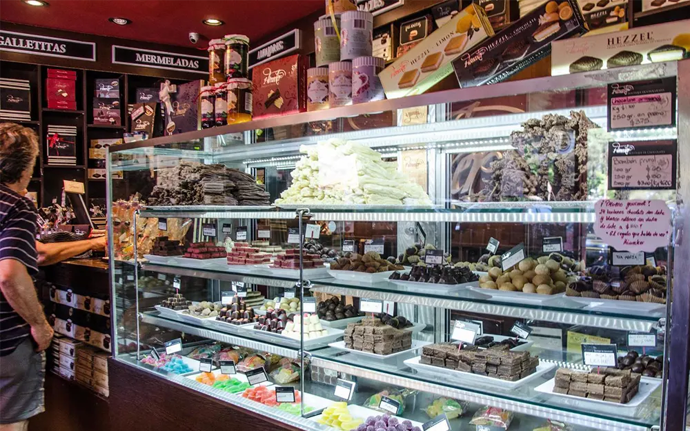 Una reconocida marca de chocolates abrirá un local en pleno centro de Escobar