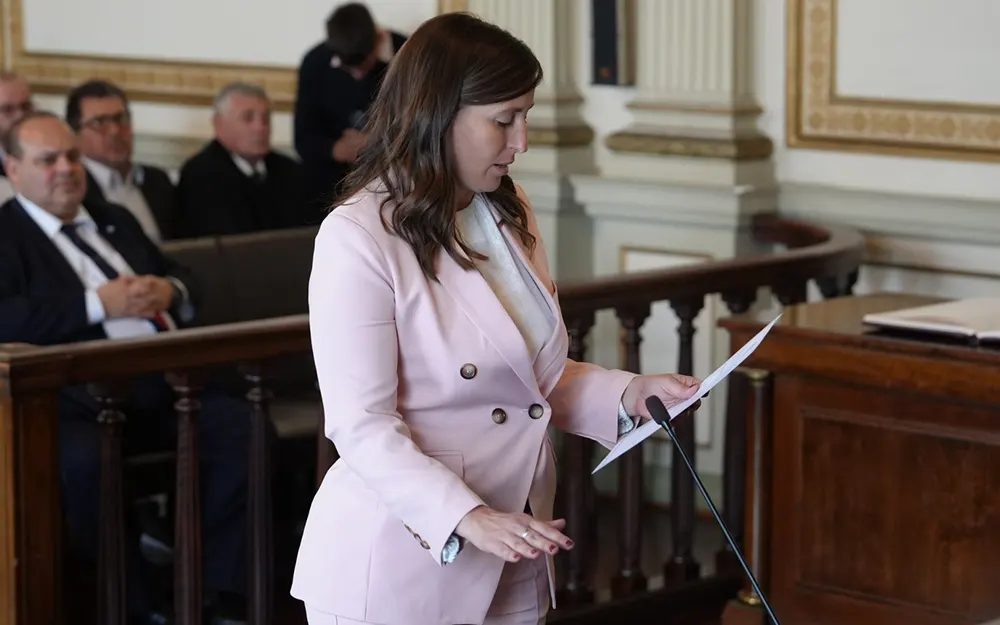 La Suprema Corte le tomó juramento a la nueva jueza de Paz de Escobar