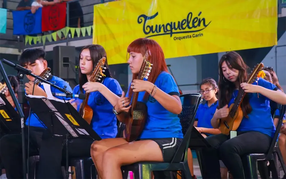 La orquesta juvenil de Garín que transforma la música en un puente de inclusión