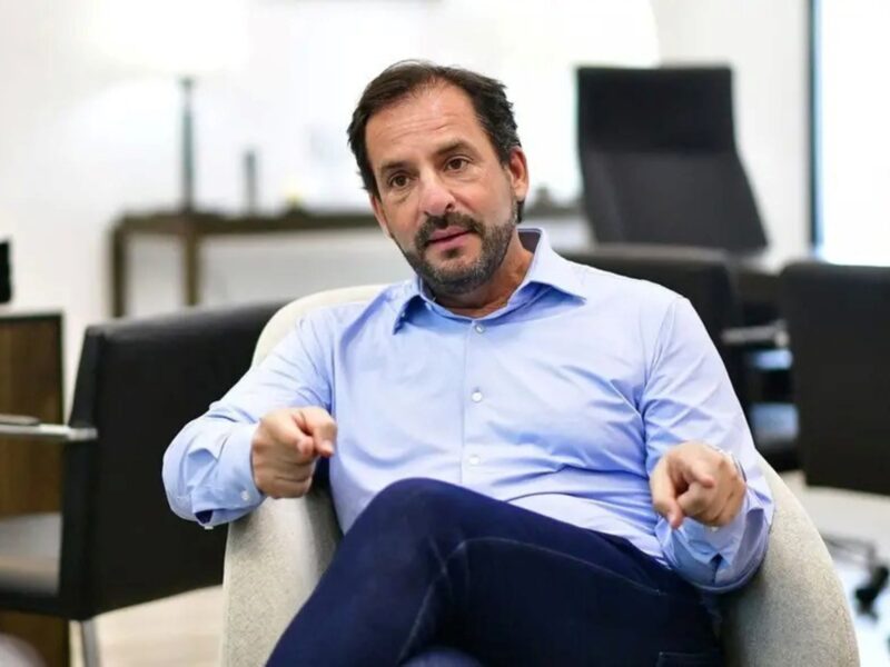 Ariel Sujarchuk en su despacho