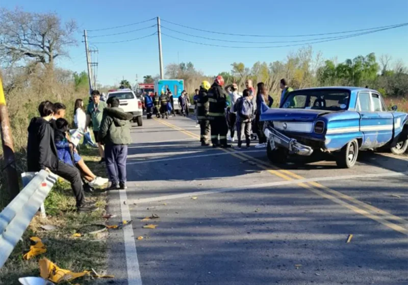 la ruta quedó cortada debido al choque
