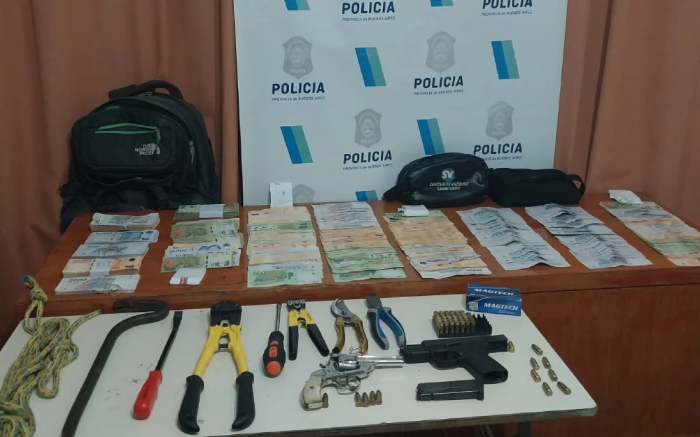 Asaltaron a mano armada a una familia en Garín: los atraparon cuando se iban