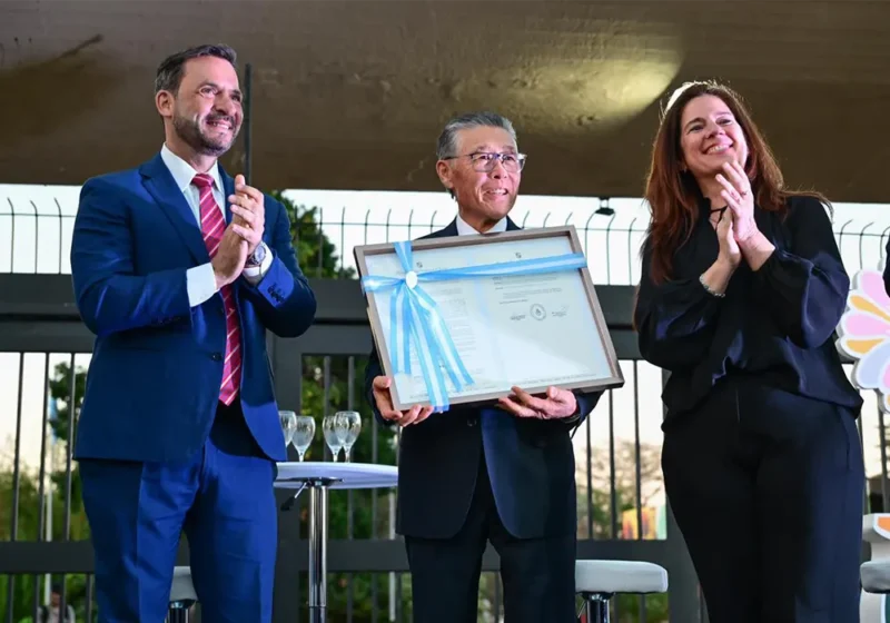Tetsuya Hirose recibe la distinción de vecino ilustre