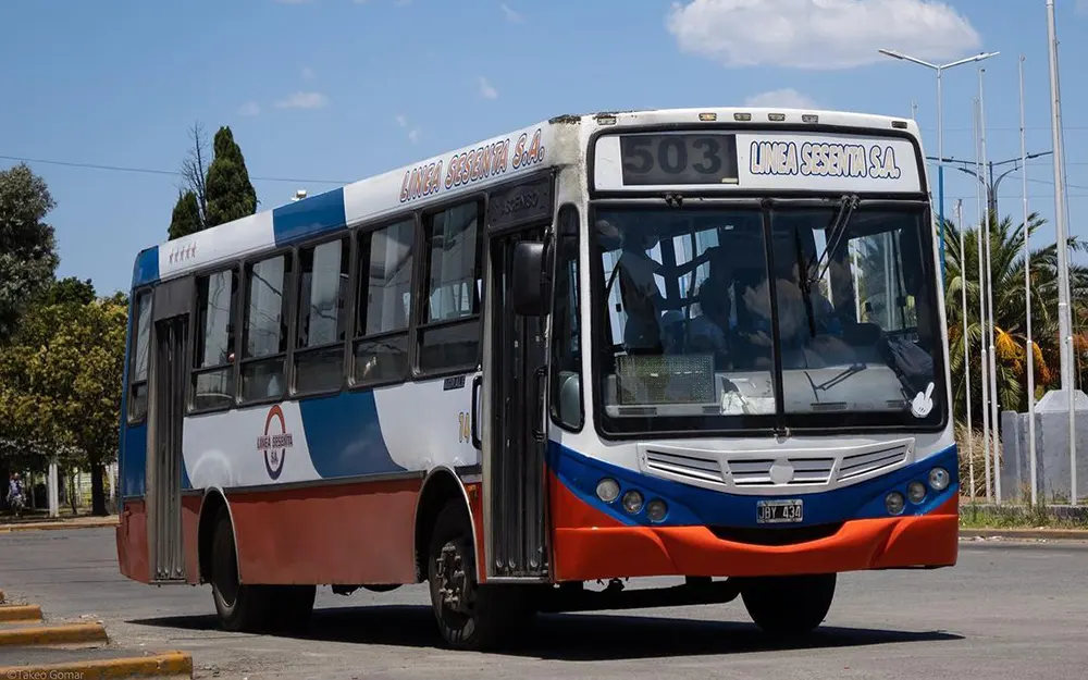 Reclamo por desperfectos en las unidades de la línea 503