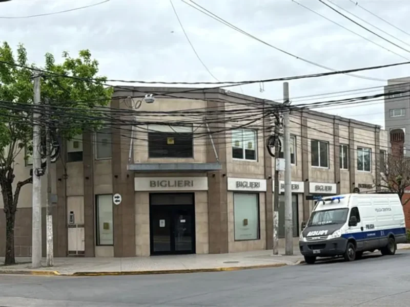 el local de Biglieri Propiedades, en Estrada y Colón