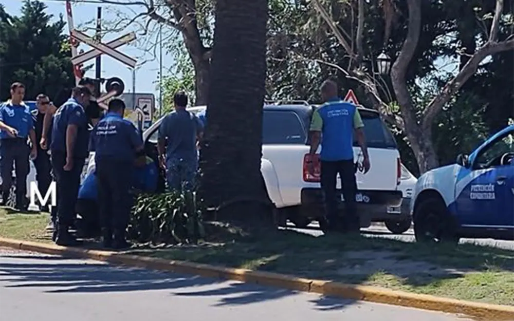 Revuelo en el boulevard de Garín por la detención de un delincuente