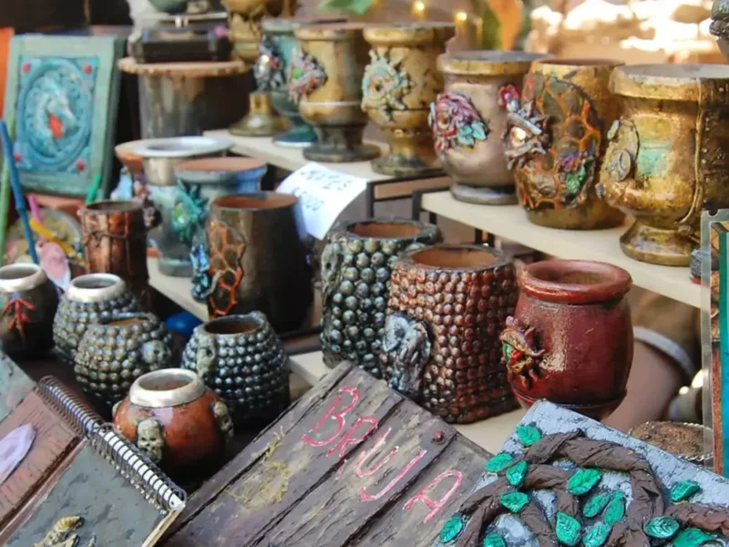 El paseo de artesanos de la feria Terra Avstralis