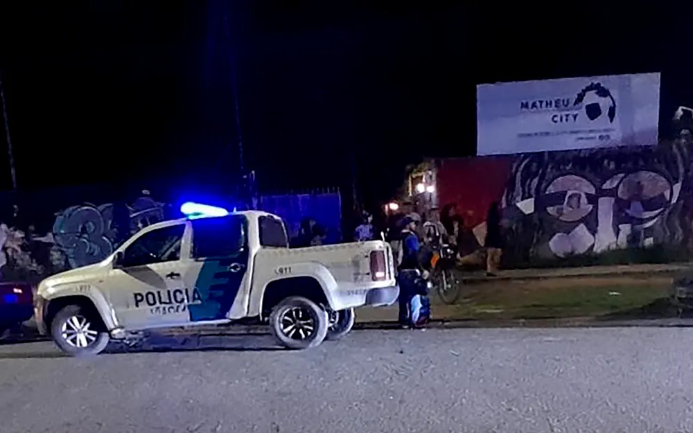 Salvaje pelea en una cancha de fútbol de Matheu: un hombre murió apuñalado