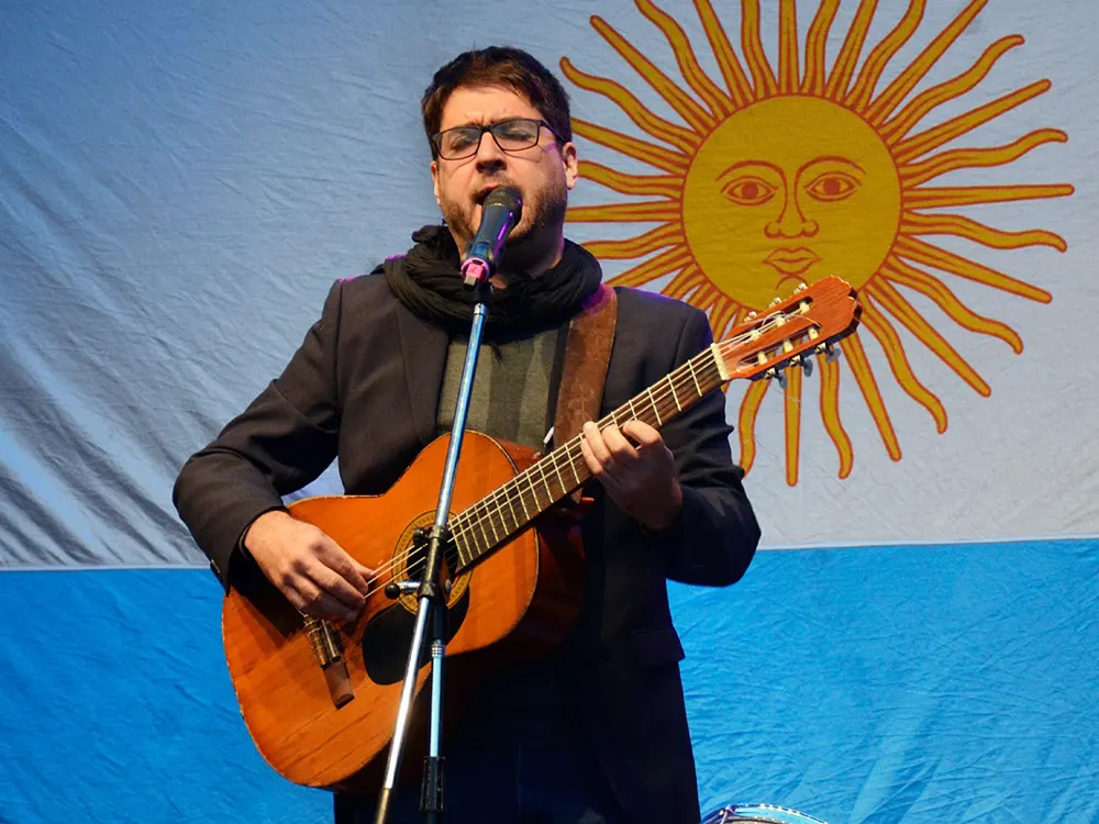 Federico Pecchia, uno de los artistas locales que se presentará en el festival Raíces Provincianas