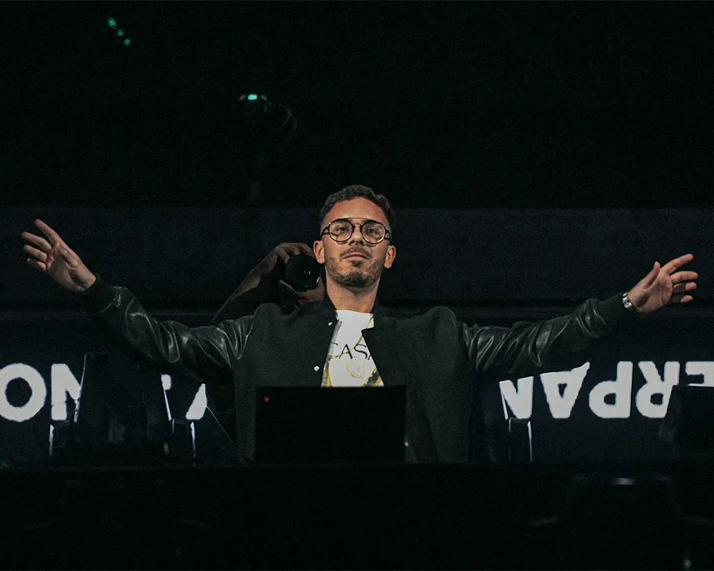 El DJ Fer Palacio también estará en Escobar Innova
