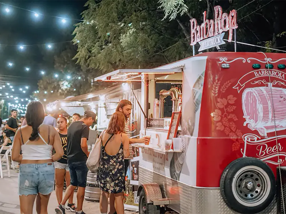 Beer Truck de Barbaroja en la Fiesta de la Cerveza Artesanal en Maschwitz