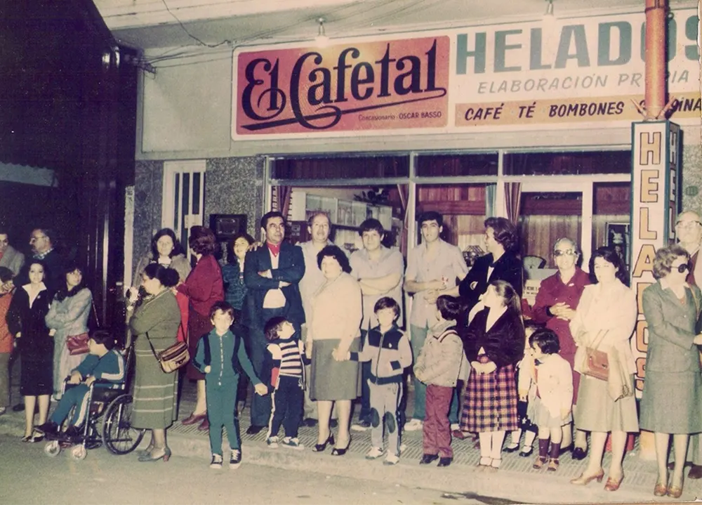 inauguración del local de El Cafetal, en 1957