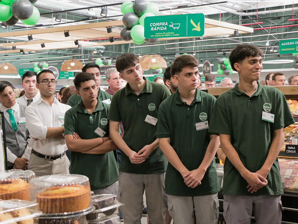 Personal de Jumbo Puertos