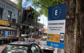 cartel de estacionamiento medido enescobar