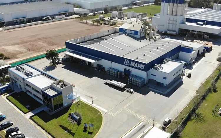 Mapei reincorporó a los trabajadores despedidos en la planta de Escobar