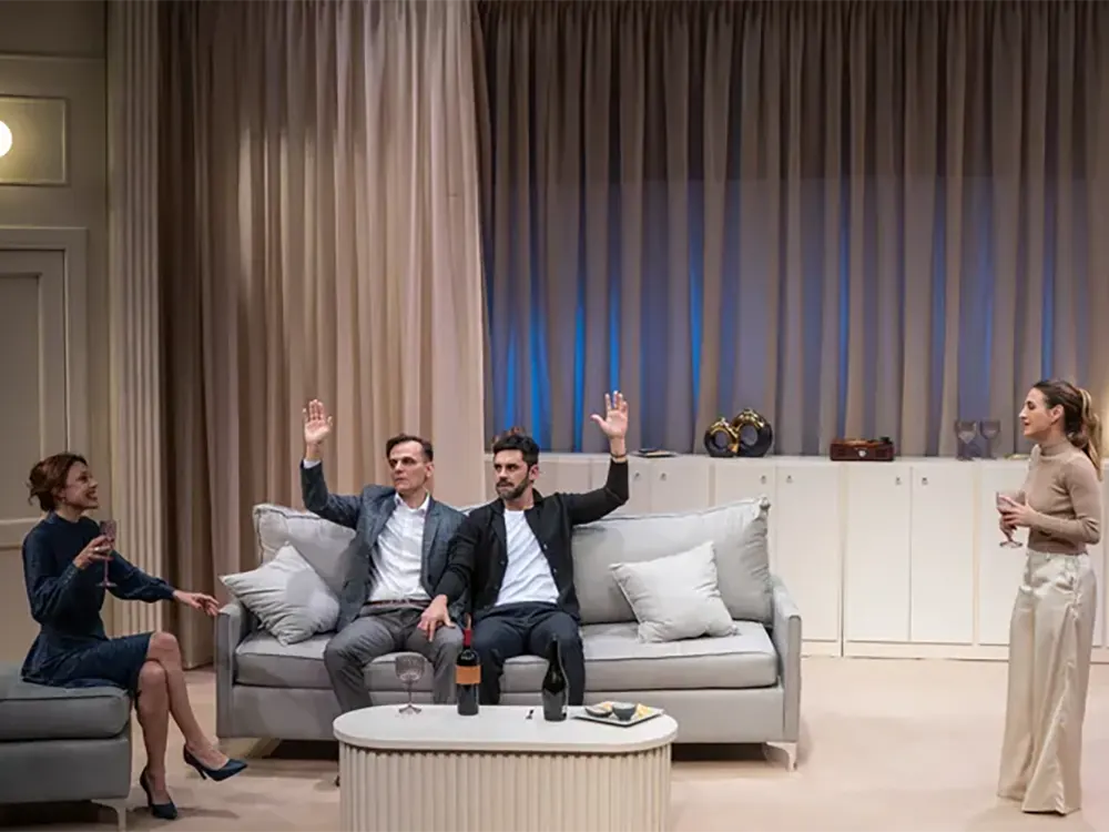 Eleonora Wexler, Gonzalo Heredia, Lautaro Delgado Tymruk y Alexia Moyan en el escenario