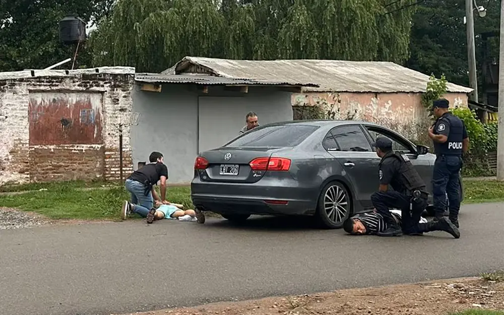 Desbaratan una banda que robaba camionetas de alta gama en Escobar