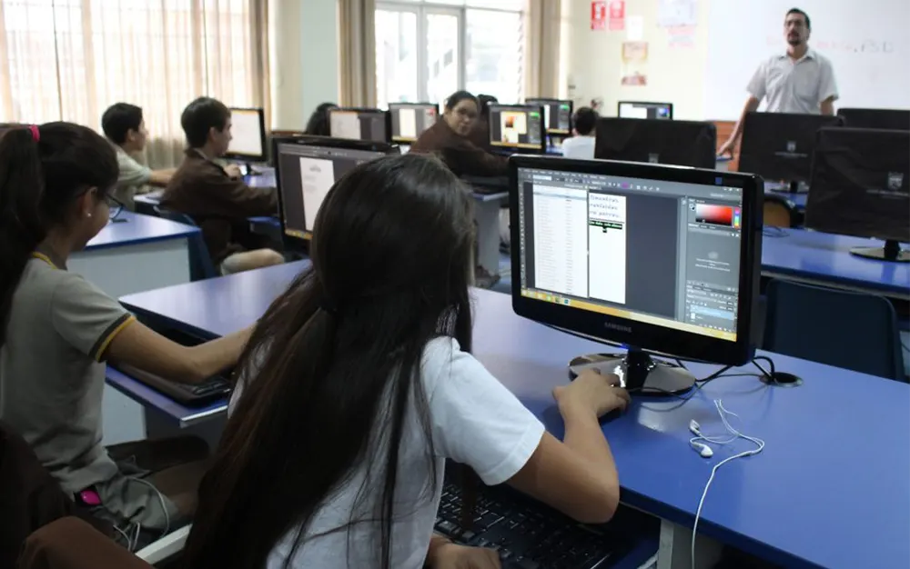 Estudiantes secundarios de Escobar tendrán formación en habilidades digitales