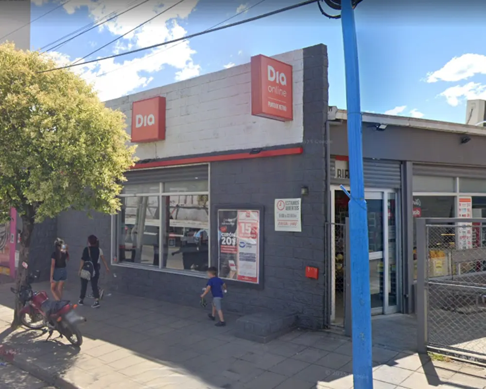 sucursal del supermercado dia de avenida tapia de cruz