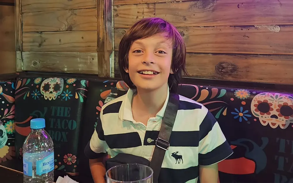 Un actor escobarense de 12 años hace historia en el cine de terror argentino