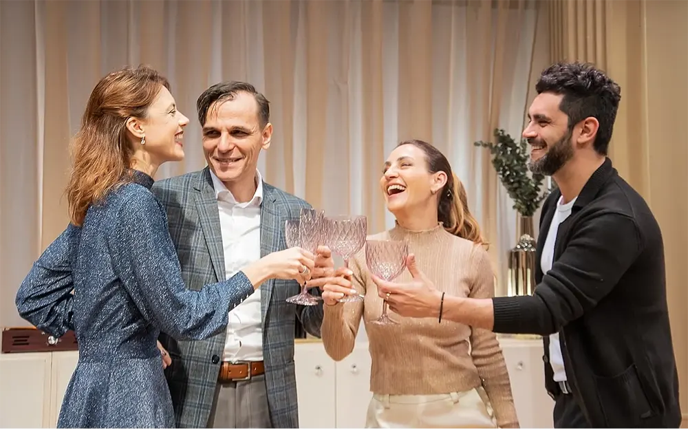 Eleonora Wexler y Gonzalo Heredia llegan al Seminari con “La Mentira”