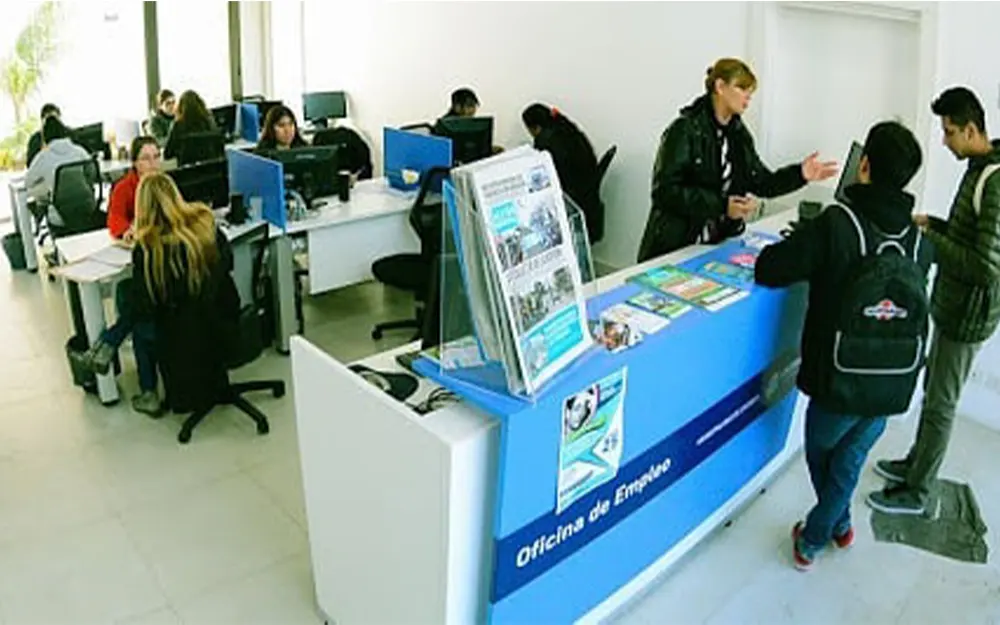 Empleados municipales se capacitarán en el uso de Inteligencia Artificial