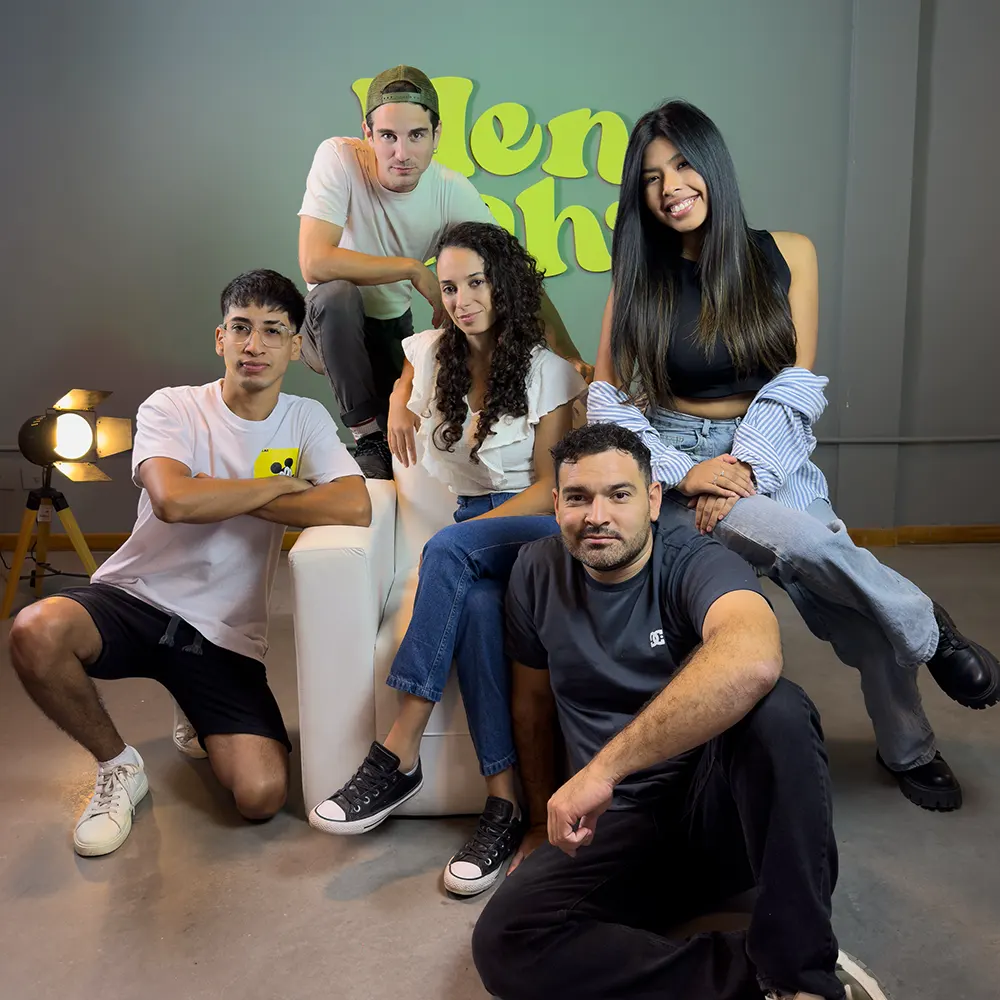 el staff de somos mentah