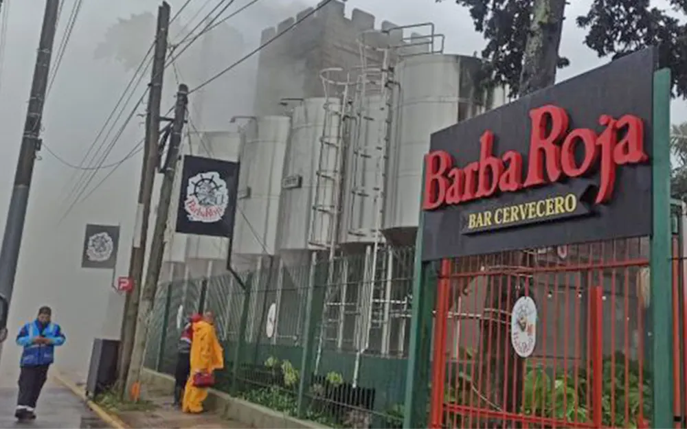 Incendio en la fábrica de la cervecería BarbaRoja generó preocupación