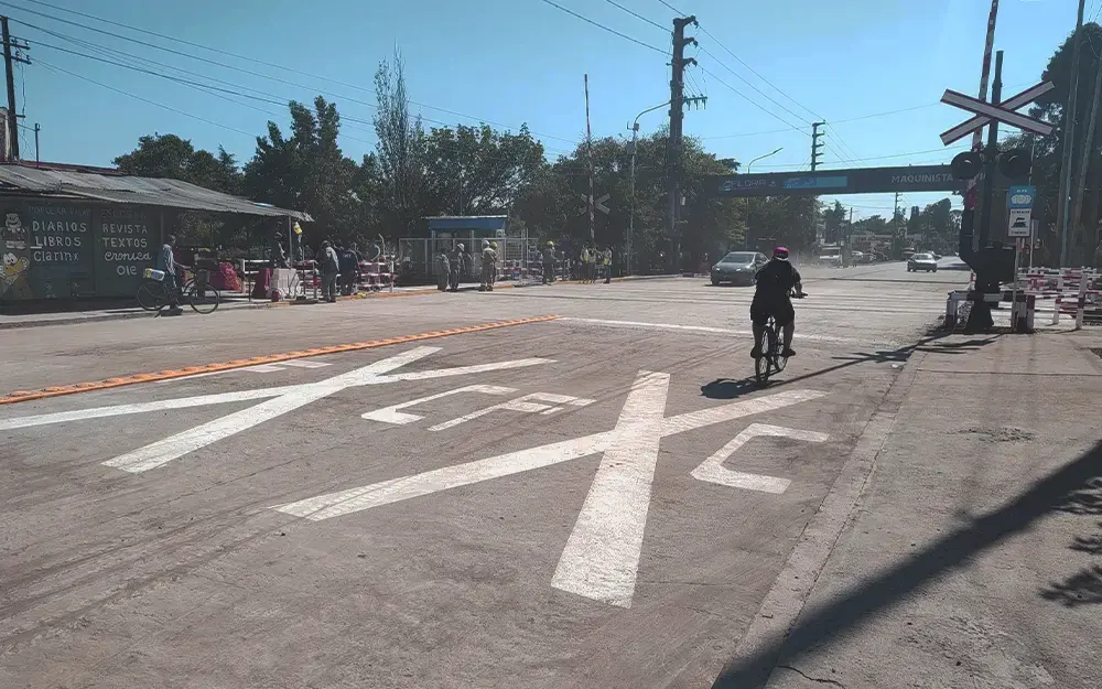 paso a nivel maquinista savio Reapertura Paso a nivel Maquinista Savio