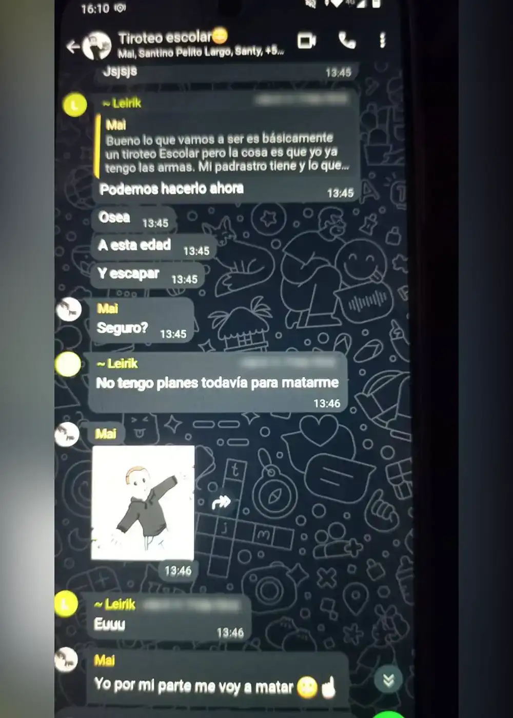 Chat de WhatsApp entre alumnos donde hablaban de organizar la masacre