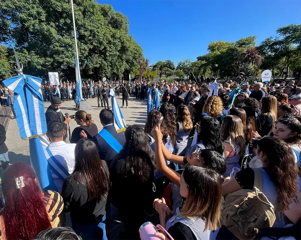 Público en el acto por el Día del Veterano de Guerra de Malvinas