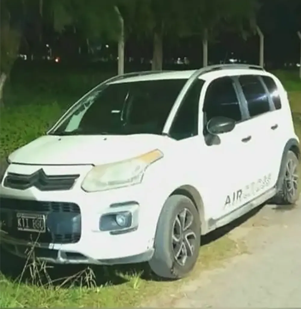 El Citroën C3 sustraído en Pilar