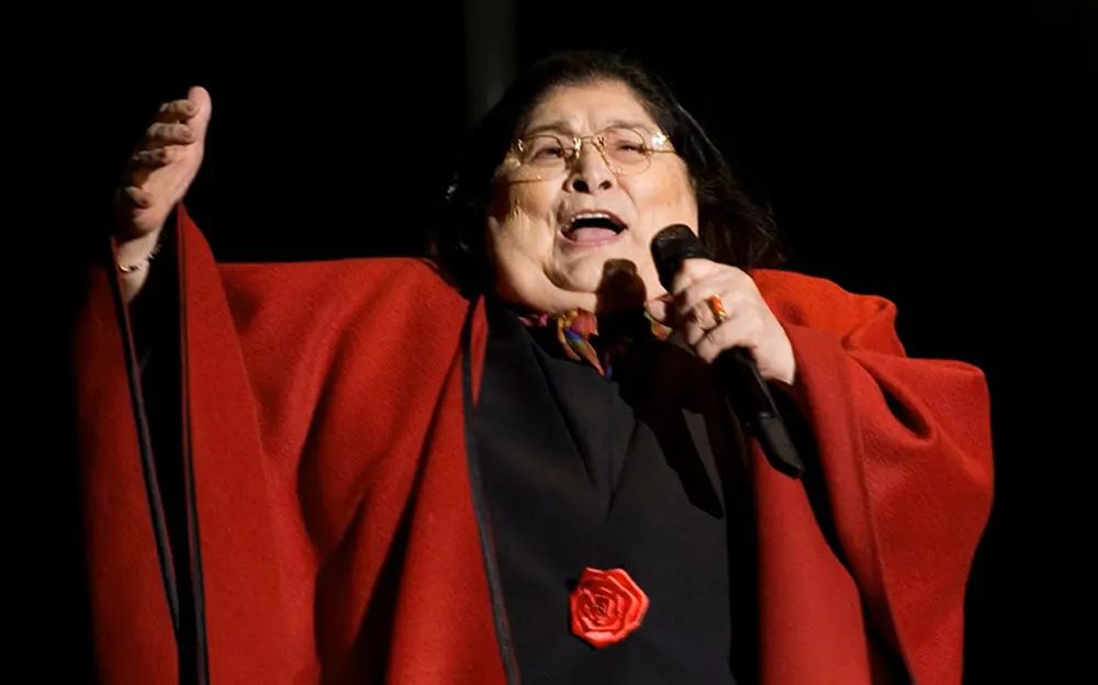 La Peña de los Pueblos rendirá un emotivo homenaje a Mercedes Sosa en Garín