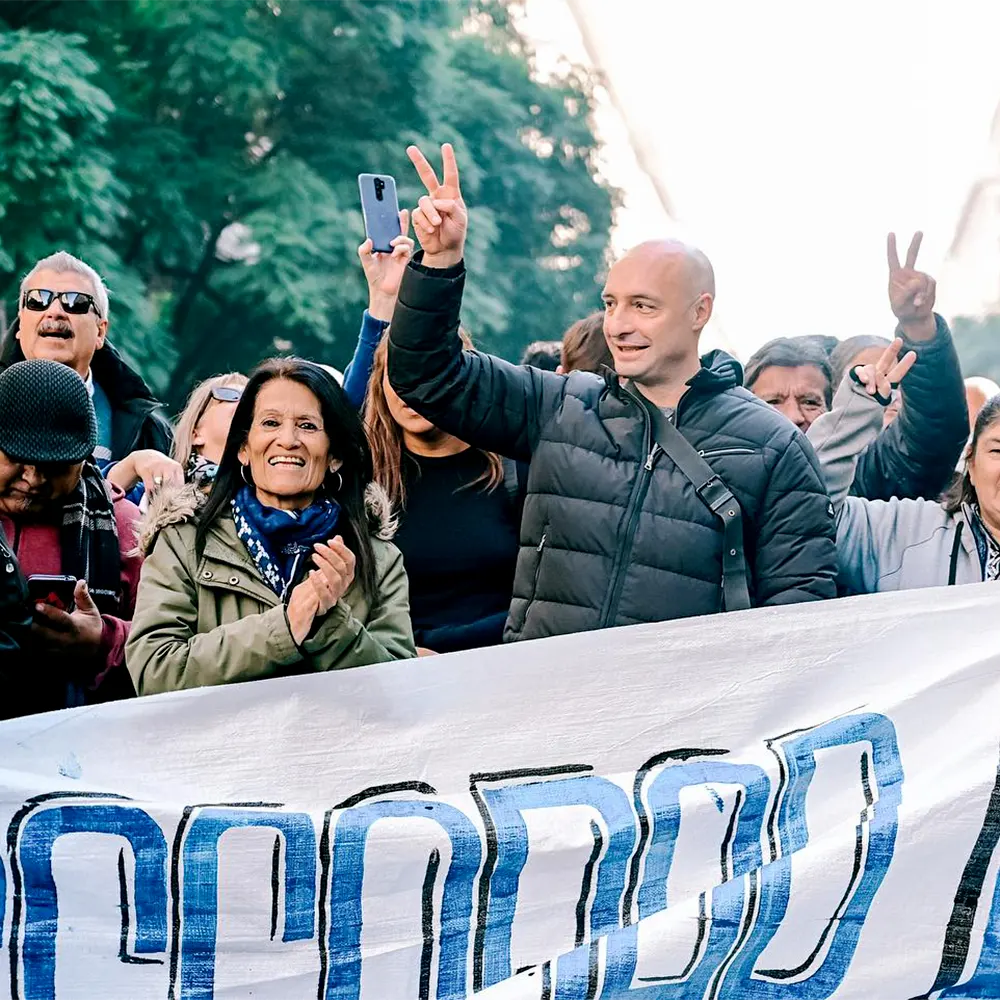 Carlos Ramil en la marcha de apoyo a Cristina Kirchner