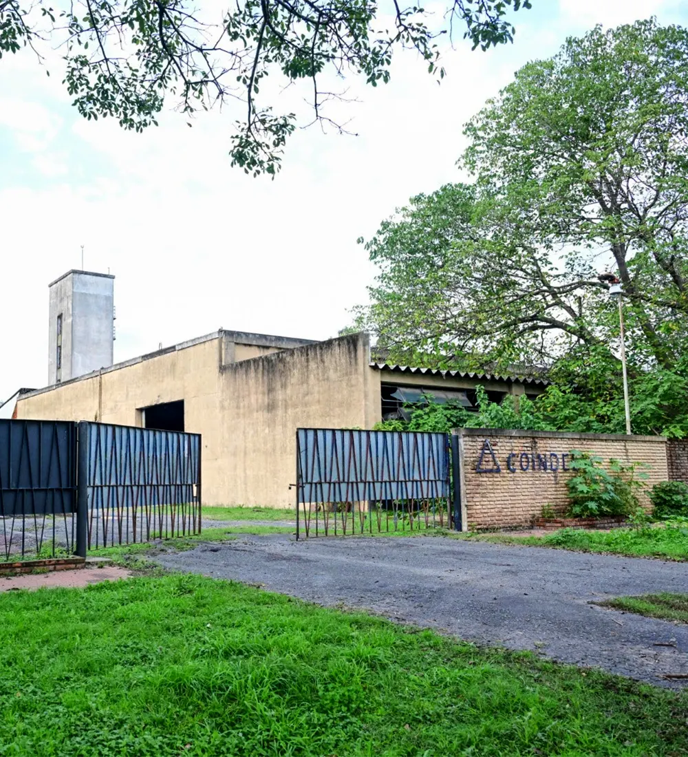 Entrada a la ex fábrica Coindel