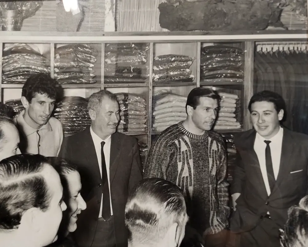 Inauguración de Henry Sport, en 1965