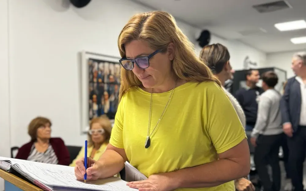 Concejal libertaria renunció a su banca: el curioso caso de Sandra De Boeuf