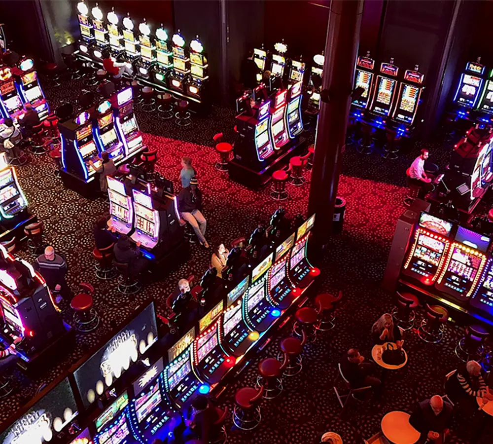 Juego de tragamonedas en el teléfono celular