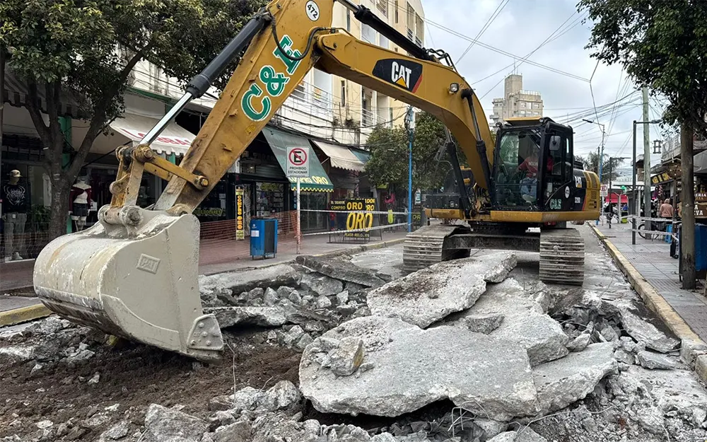 Reparan la calle Spadaccini entre la terminal de Escobar y el Jardín Japonés