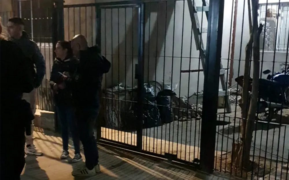 Brutal intento de femicidio en Garín: la tiró de un segundo piso