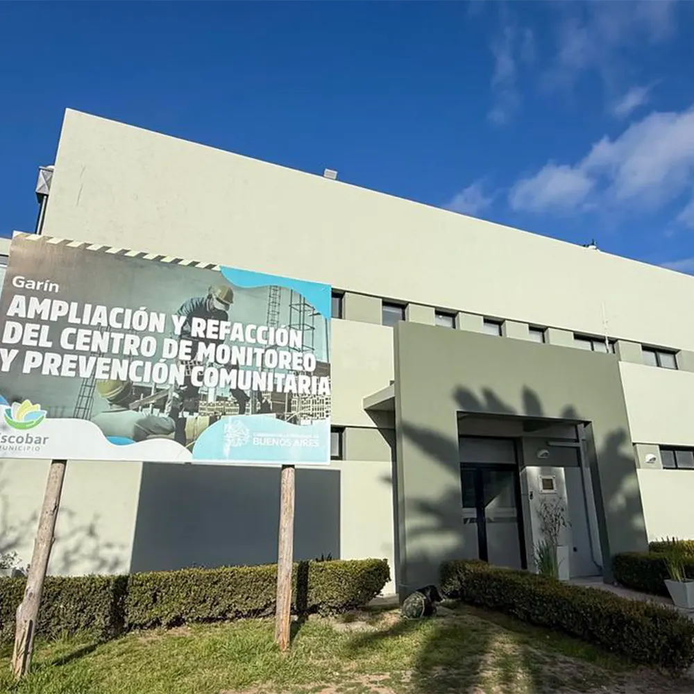 Cartel de ampliación del Centro de Monitoreo